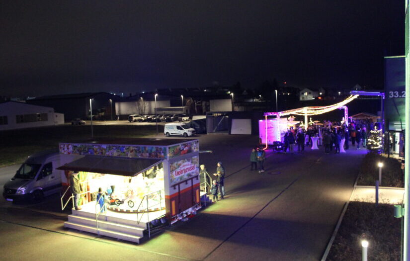 Luftbildaufnahme Weihnachtsmarkt